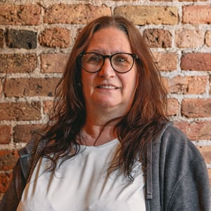 Headshot_Diane_Web-4