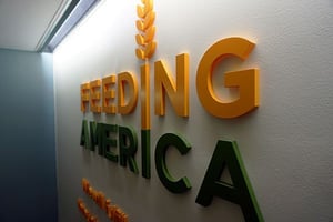 Feeding-America-3D-Dimensional-Lettering-Close-Up